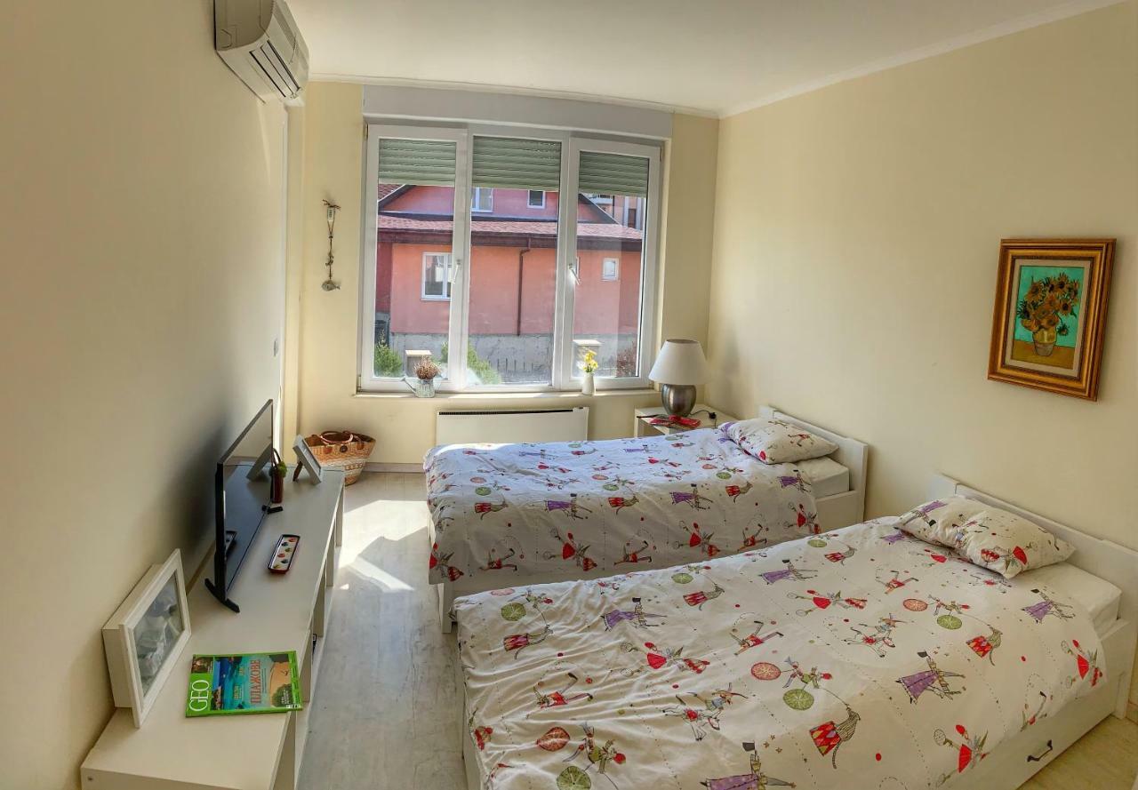 Charming Beach Holiday Apartment Lozenets Eksteriør billede